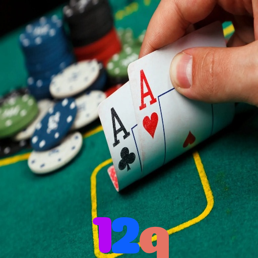 12q：Jogue poker, aposte no futebol e ganhe em grandes jogos de cassino!